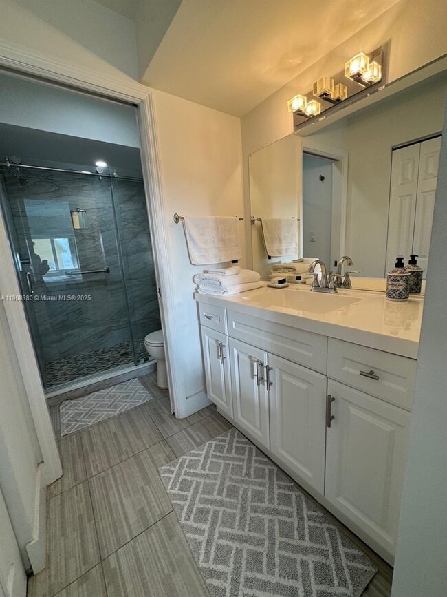 Building Photo - 1550 S Ocean Dr