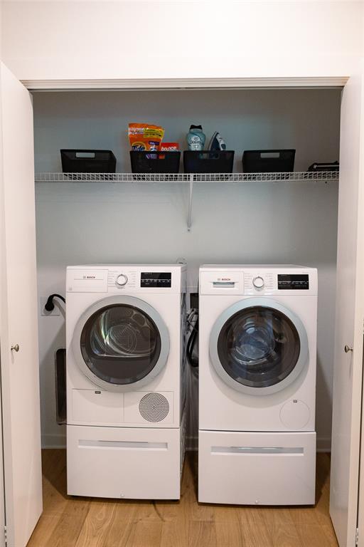 Building Photo - 2505 Thornton Rd