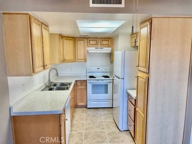 Building Photo - 51080 Eisenhower Dr