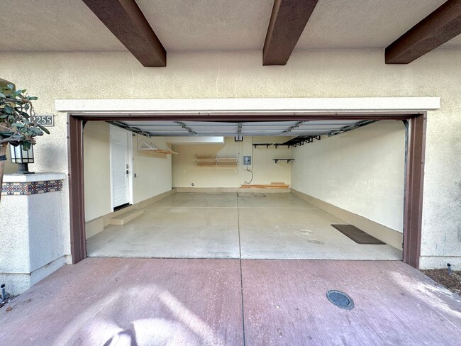 Building Photo - Great 3B/2.5BA Townhome in San Marcos!