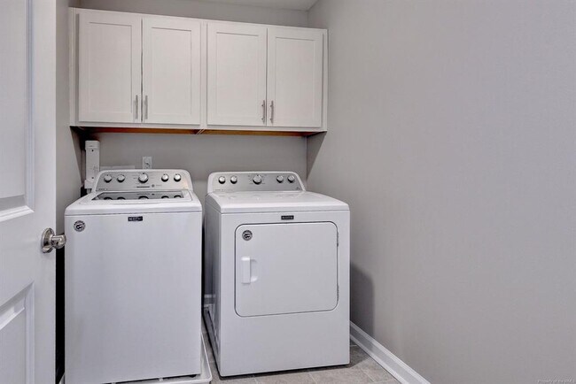 Building Photo - 107 Bicameral Ln