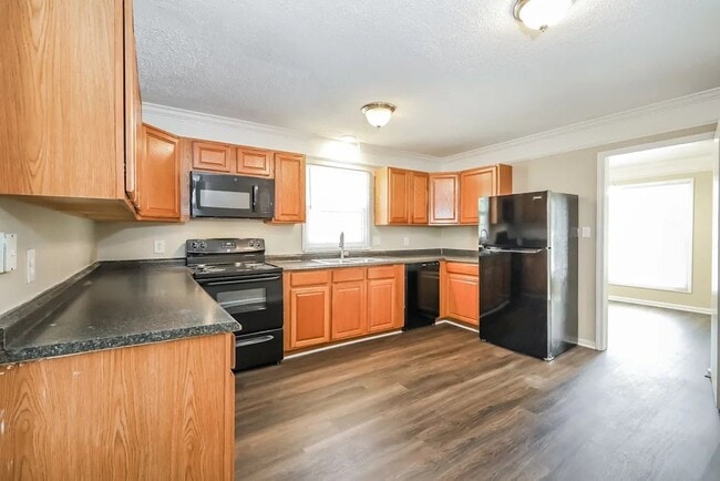 Building Photo - 4629 Dawnwood Dr