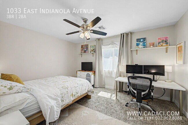 Building Photo - 1033 E Indianola Ave