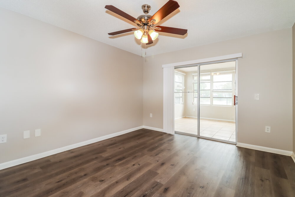 Building Photo - 7618 Summertree Ln