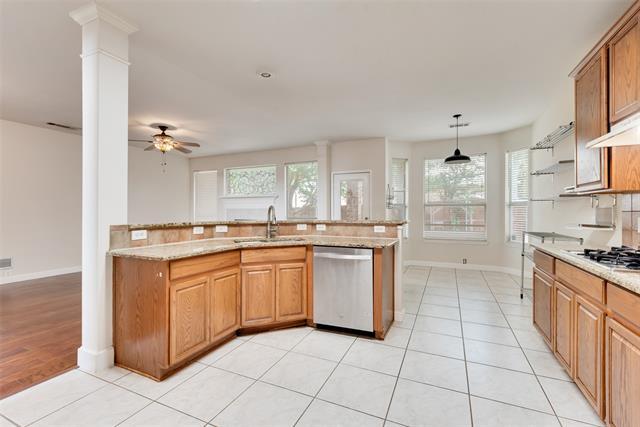 Building Photo - 1400 Palmares Ct
