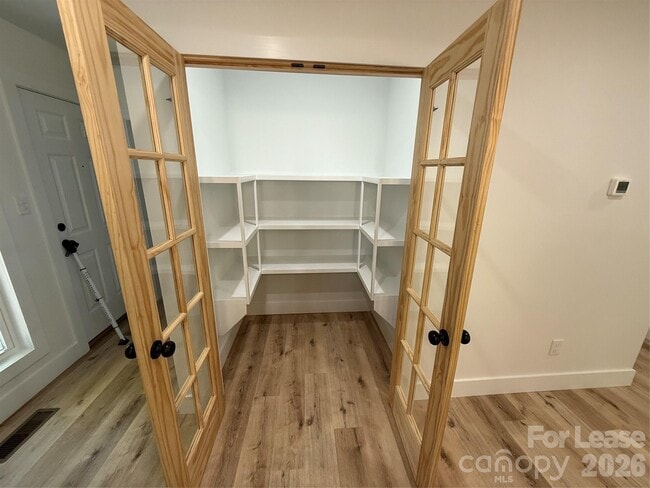 Building Photo - 1416 N Davidson St