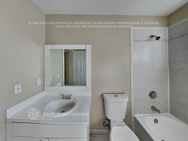 Building Photo - 18204 SW 143rd Pl