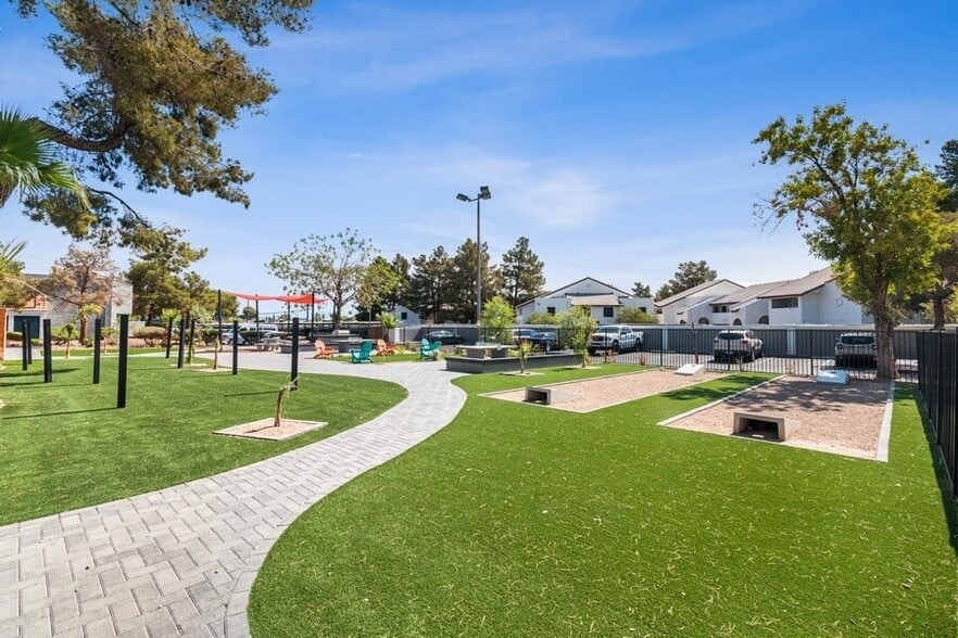 Accent on Decatur 2950 S Decatur Blvd Las Vegas NV 89102 Apartment Finder