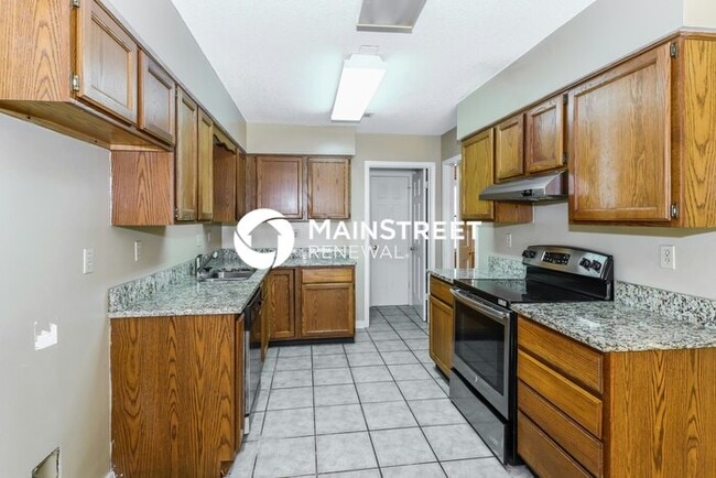 Building Photo - 3 Bedroom Pet-Friendly Home in Cordova, TN with Main Street Renewal