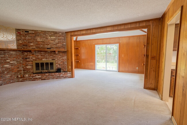 Building Photo - 4909 Beige St