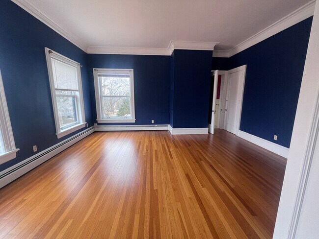 Building Photo - 45 College Ave SE