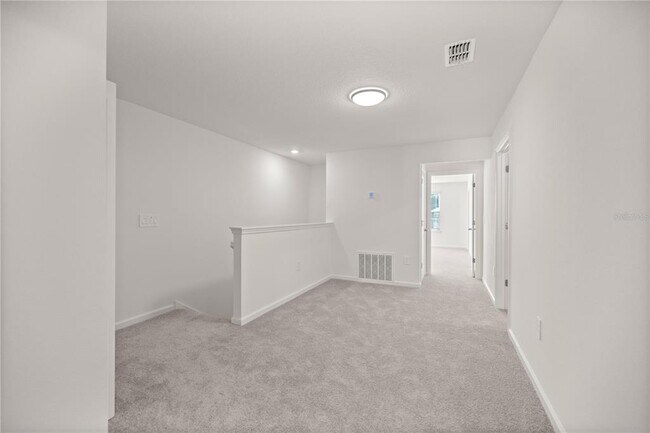 Building Photo - 3438 SE 37th Ct