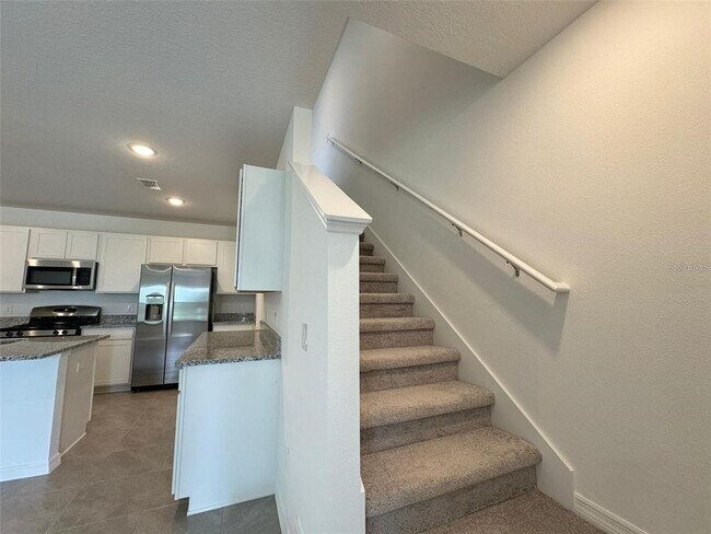 Building Photo - 15002 Windflower Aly