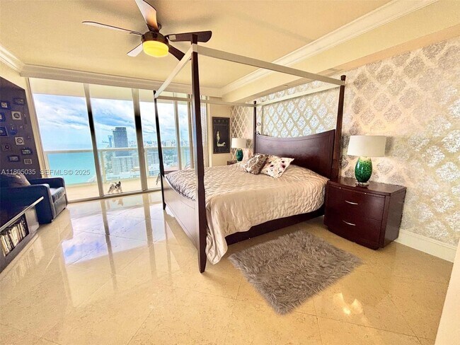 Building Photo - 1830 S Ocean Dr