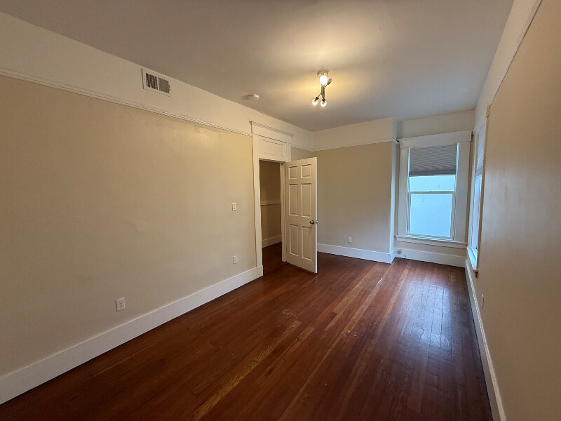 Building Photo - 2921 20th St