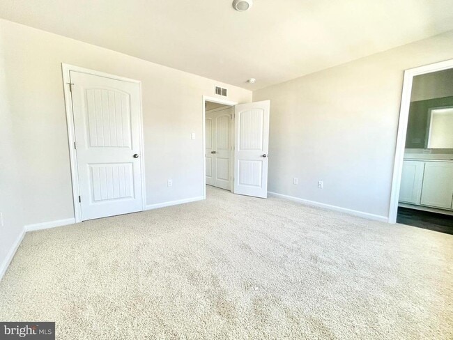 Building Photo - 412 Ridgely Blvd