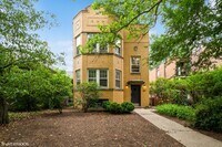 Building Photo - 557 Barton Ave