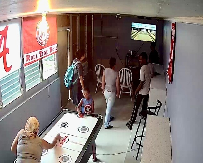 Building Photo - 5 Elcar Cir