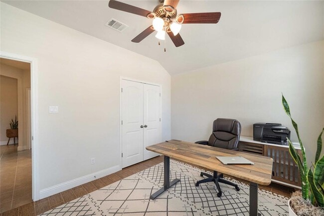 Building Photo - 3446 De Torres Cir