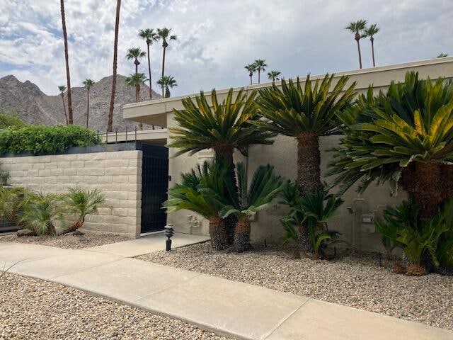 Building Photo - 76795 Lark Dr