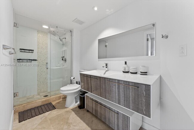 Building Photo - 2080 S Ocean Dr