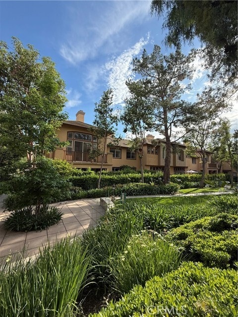 Building Photo - 2771 Dunstan Dr