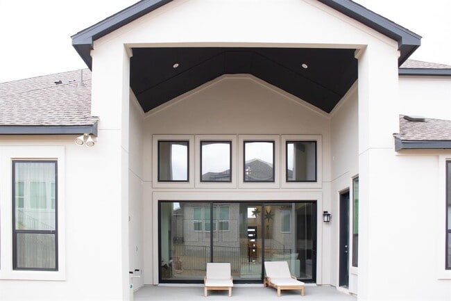 Building Photo - 1709 Novara Trl