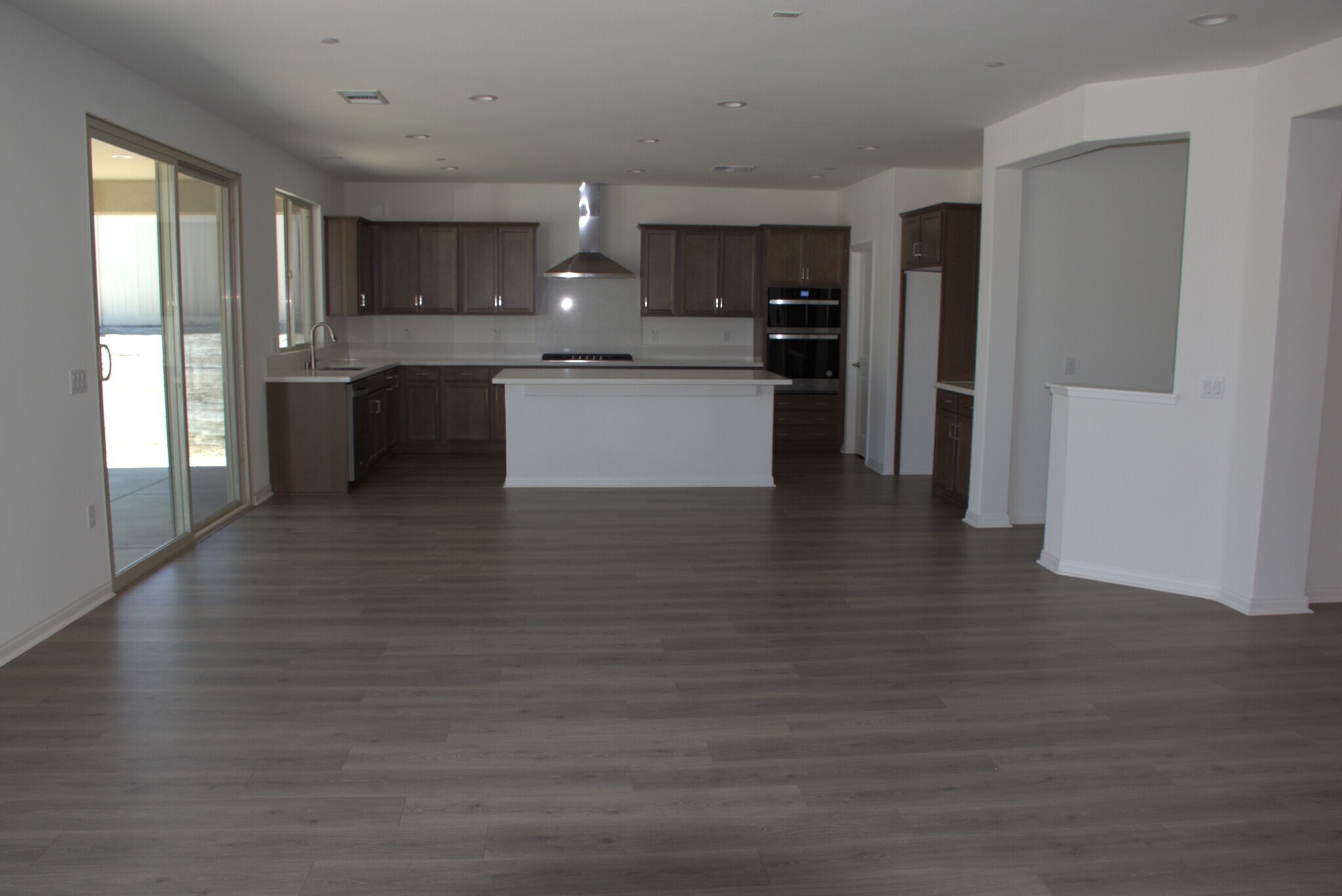 Building Photo - 25129 Sand Wedge Dr