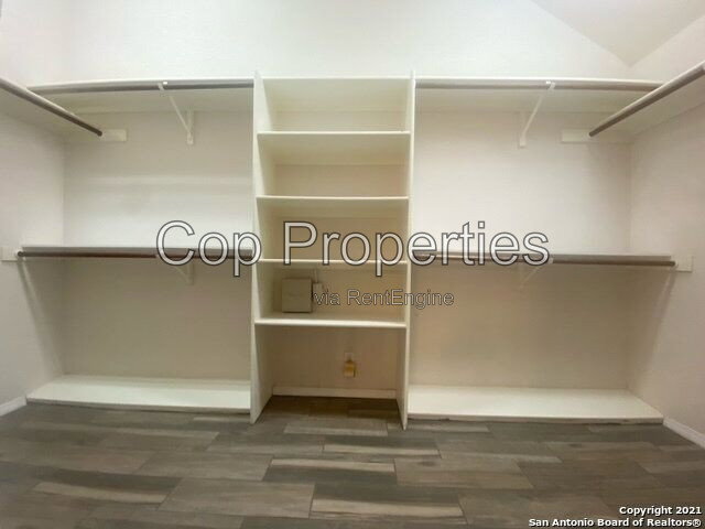 Building Photo - 5115 Sagail Pl
