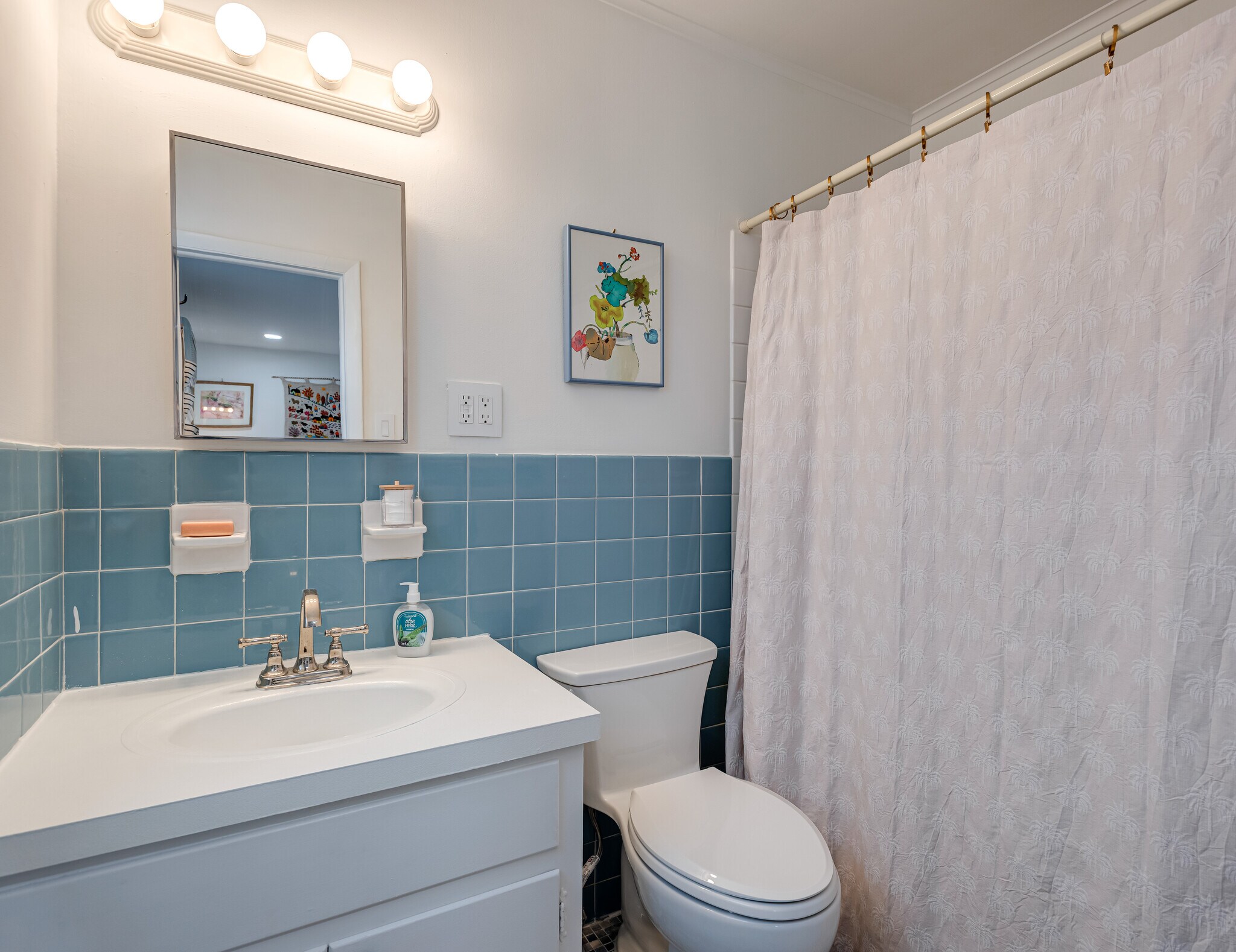 Building Photo - 48 Llanfair Rd