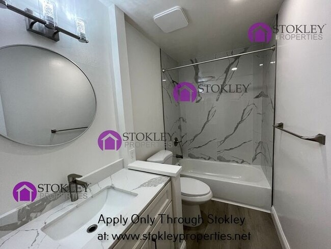 Building Photo - 1060 Oak Grove Rd