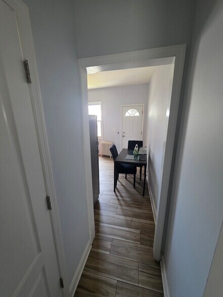 Building Photo - 1112 Walnut St