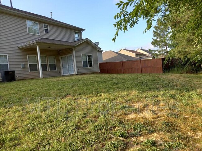 Building Photo - 302 Nanny Point Dr
