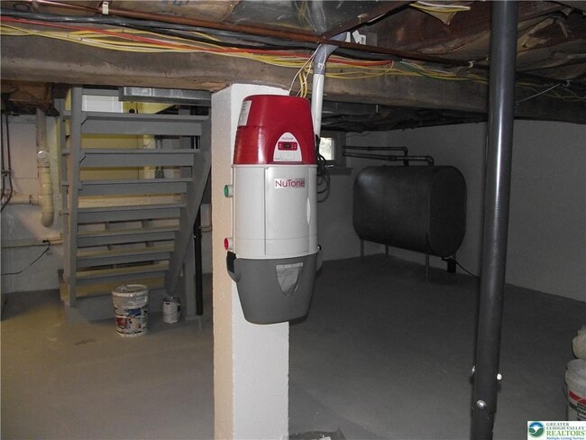 Building Photo - 8115 Main St