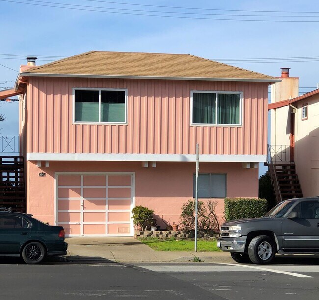 Southern Hills Home with Views of San Fran... 594 S Hill Blvd Daly