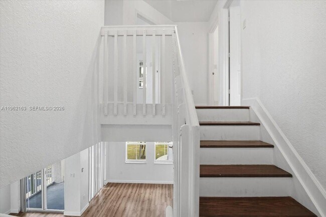 Building Photo - 4435 SW 160th Ave