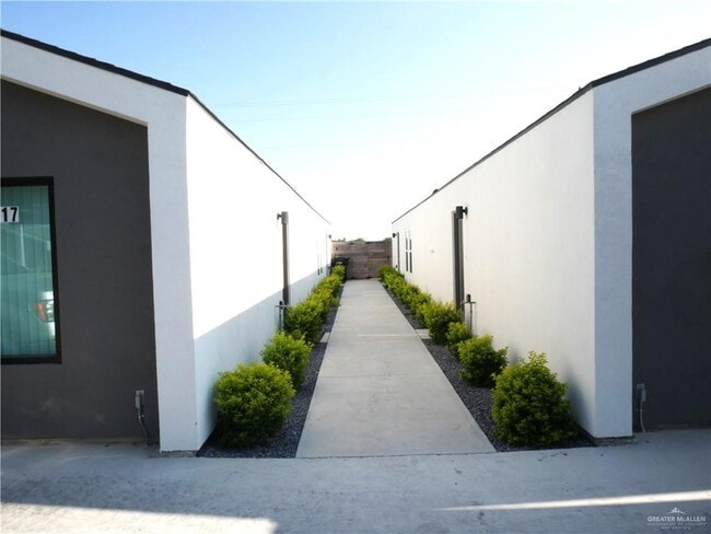 Building Photo - 23 East St