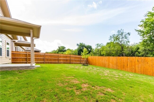 Building Photo - 6521 Ranchito Dr