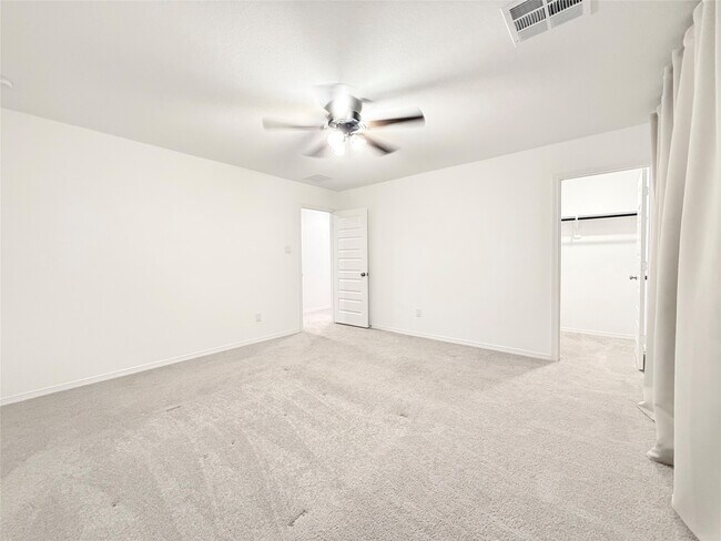 Building Photo - 9662 Caney Trails Rd