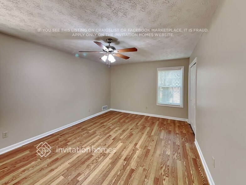 Building Photo - 60 Dillard Dr NE