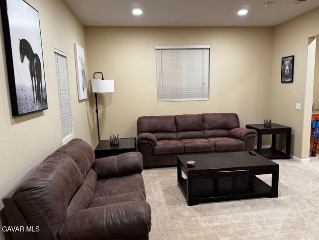 Building Photo - 2406 Loganberry Cir