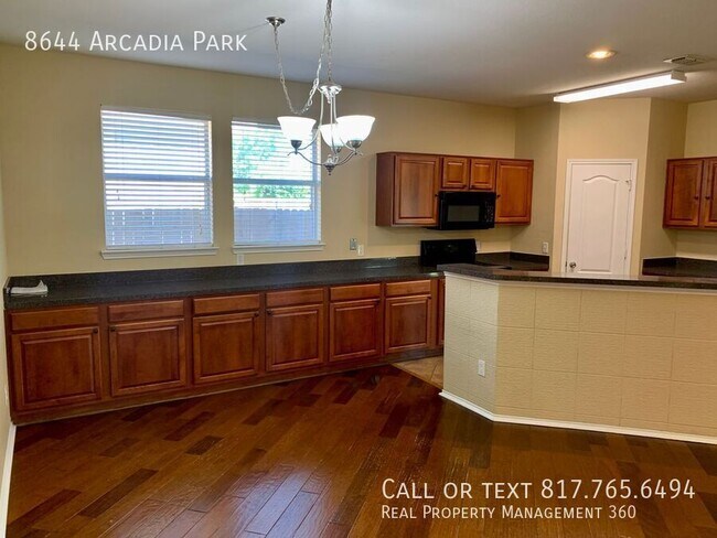 Building Photo - 8644 Arcadia Park Dr