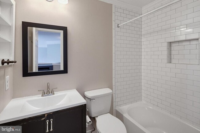 Building Photo - 6505 Autumn Wind Cir
