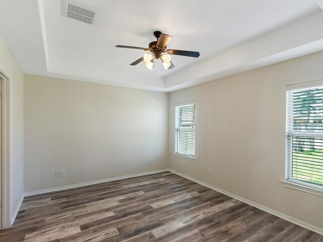 Building Photo - 47 W Lasting Spring Cir