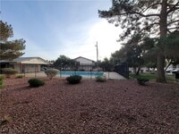 Building Photo - 4955 Jeffreys St