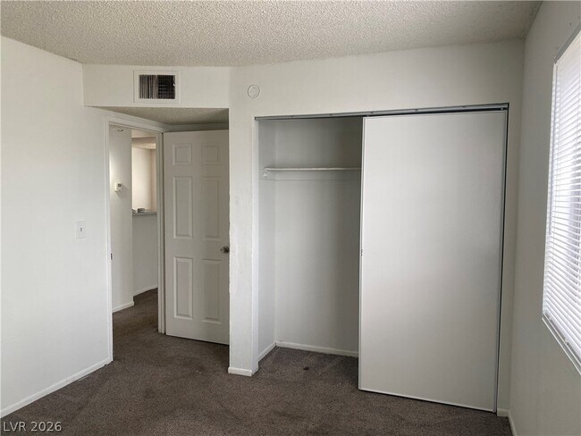 Building Photo - 1954 Nebula Dr