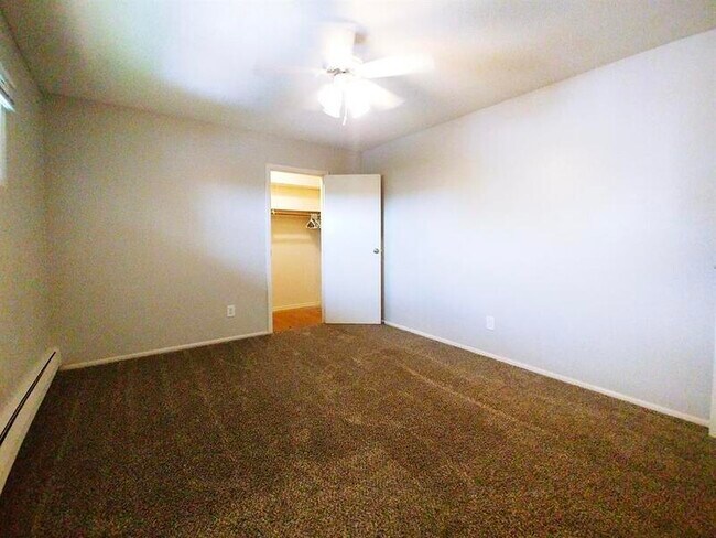 Building Photo - 4420 S 25th St