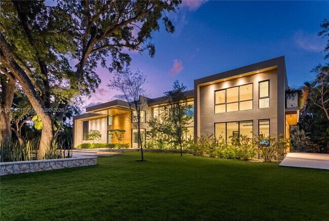 Building Photo - 6701 SW 101st St