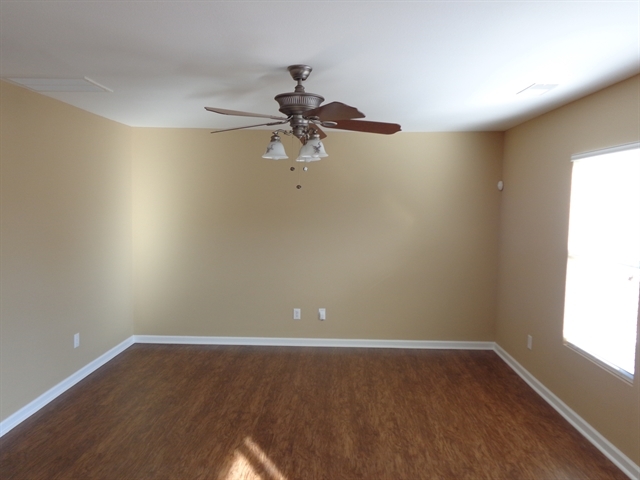 Building Photo - 8834 Kirkville Ln