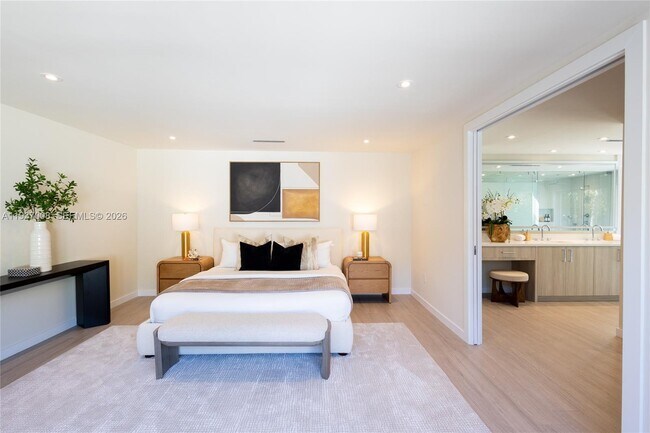 Building Photo - 4520 Sabal Palm Rd